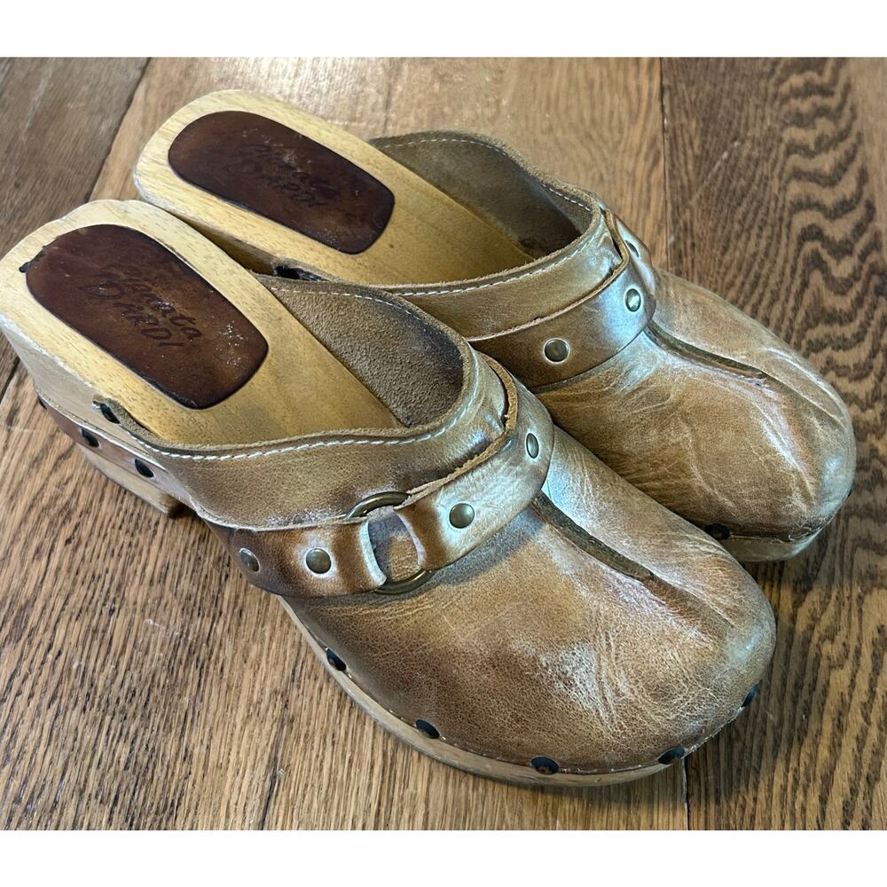 Gionata Dardi Rustic Leather Wooden Clogs Made in Italy Sz 10 Strap Ring Studs